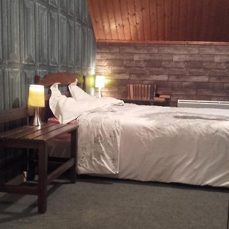 Auberge de Mandrin Dullin Eksteriør billede
